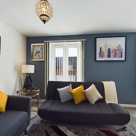 247 Serviced Accommodation In Stafford- 3Br Townhouse Ngoại thất bức ảnh